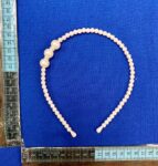 E – 028 diadema perlas con 3 mas grandes C12 HJN-35