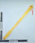 O – 022 manita rascadora de bambú 43 cm c10 E4002