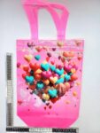 B – 025 bolsa plastificada con asa grande corazones C12 A21