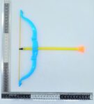 T – 098 arco con flecha 26cm C20 ZJ-0557 (2)