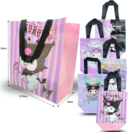 B - 008 bolsa plastificada decorada Kuromy 23.5x21.2x10cm C/12 24-R32 C/12