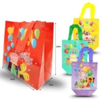 B - 088 bolsa plastificada decorada  21x23x15cm C12 7F-5