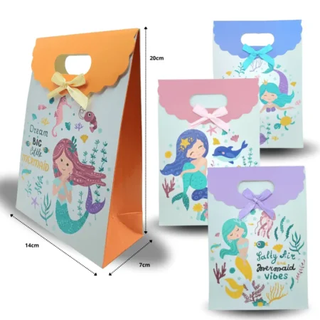 B - 026 bolsa de regalo cartón grueso 14x20 x7cm cierra con velcro C/12 25ZB-60