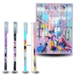 P - 062 pluma Kpop en caja C/12 DG26-B7